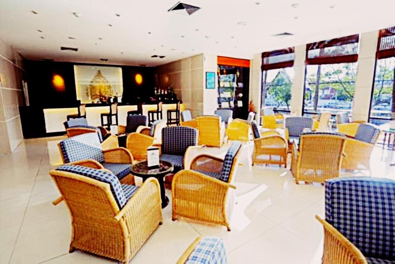 Amora Thapae Hotel Chiang Mai Zewnętrze zdjęcie