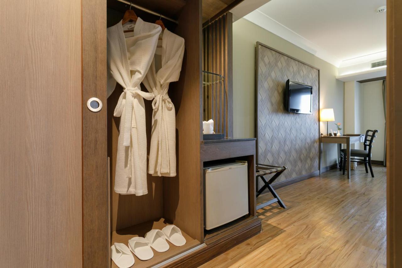 Amora Thapae Hotel Chiang Mai Zewnętrze zdjęcie