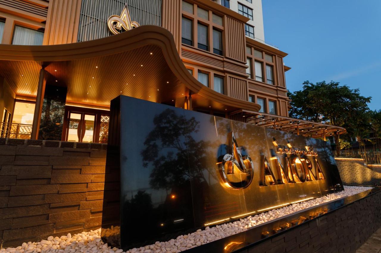 Amora Thapae Hotel Chiang Mai Zewnętrze zdjęcie