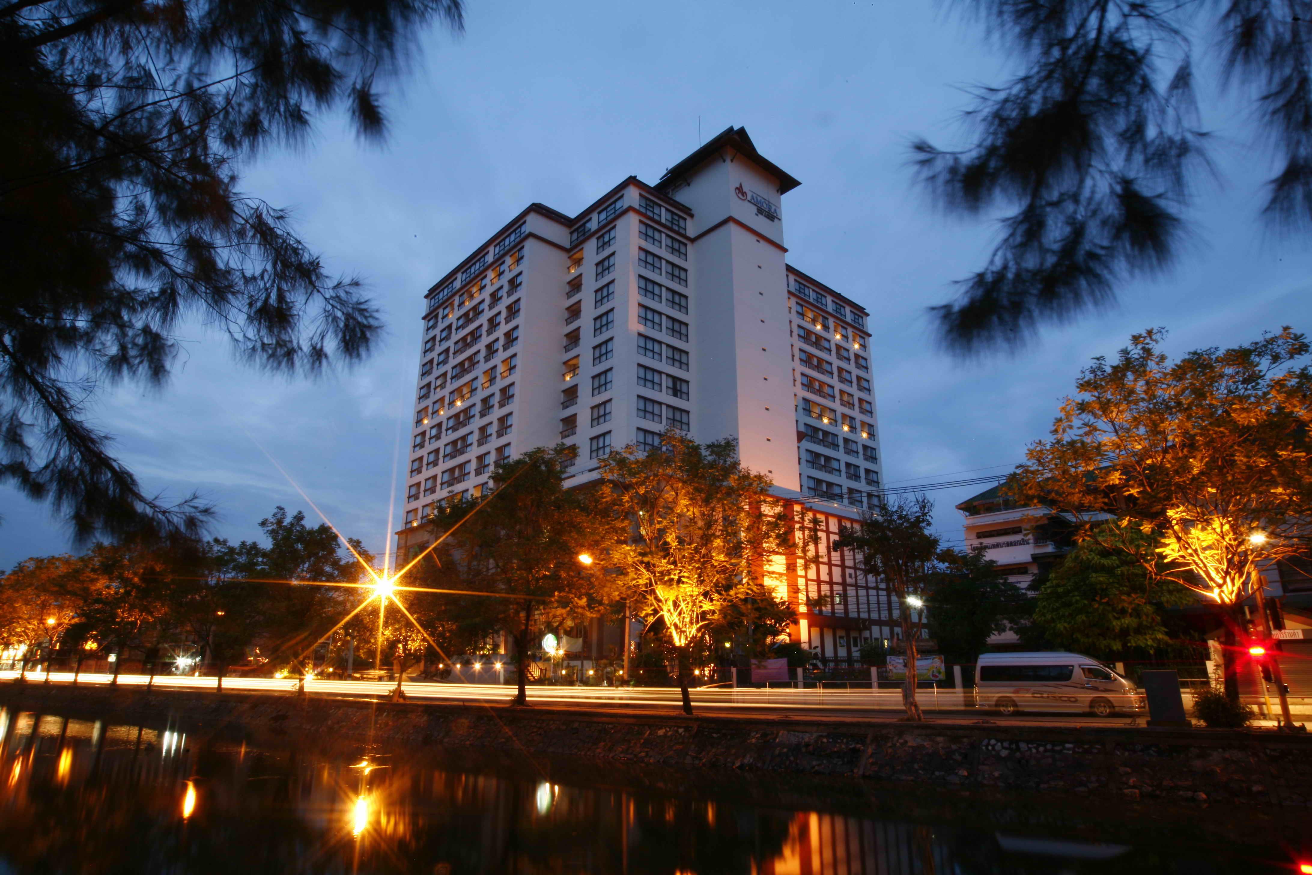 Amora Thapae Hotel Chiang Mai Zewnętrze zdjęcie