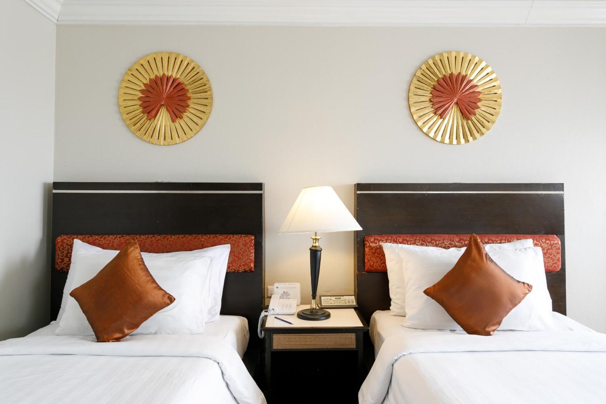 Amora Thapae Hotel Chiang Mai Zewnętrze zdjęcie