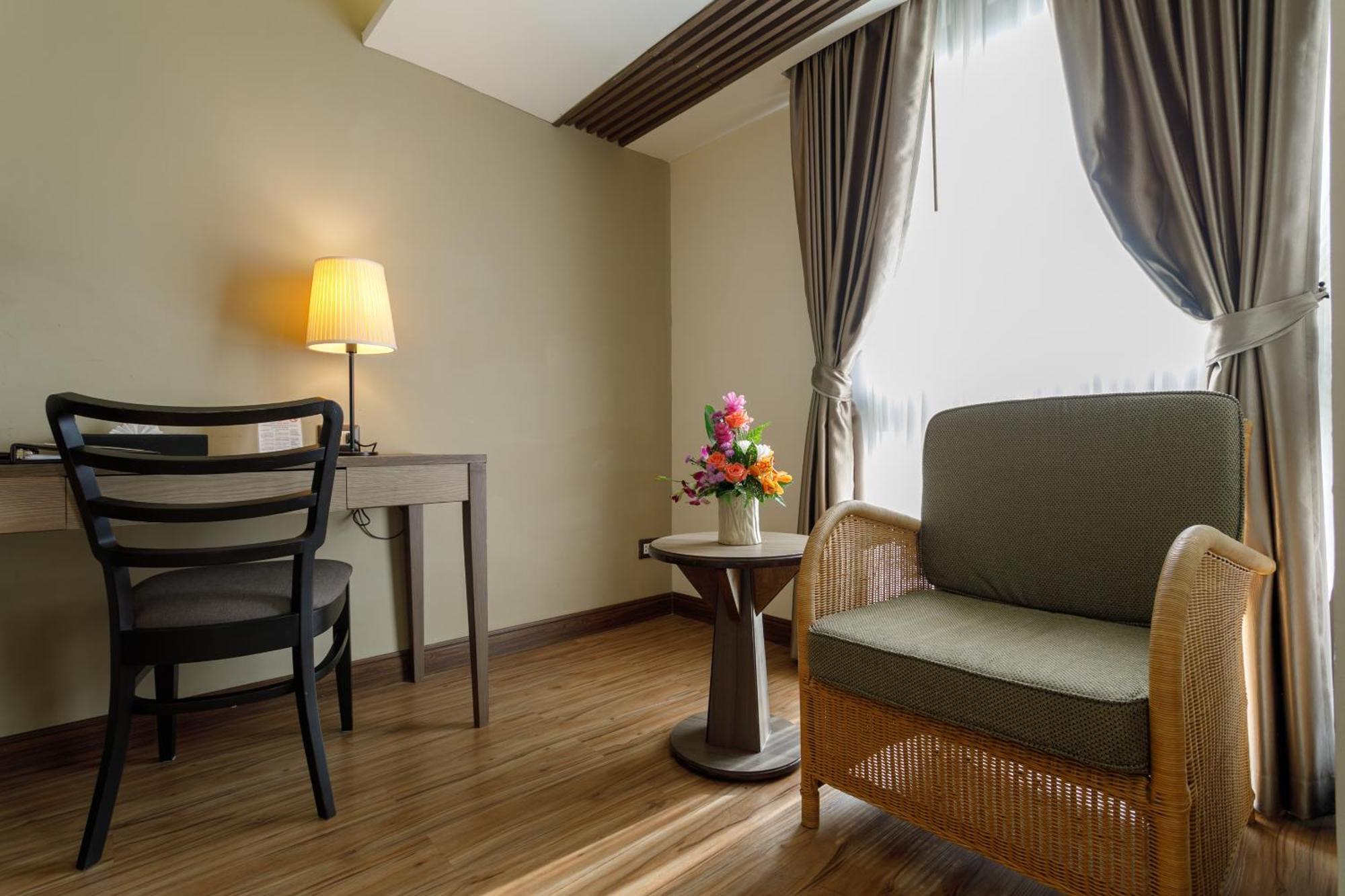 Amora Thapae Hotel Chiang Mai Zewnętrze zdjęcie